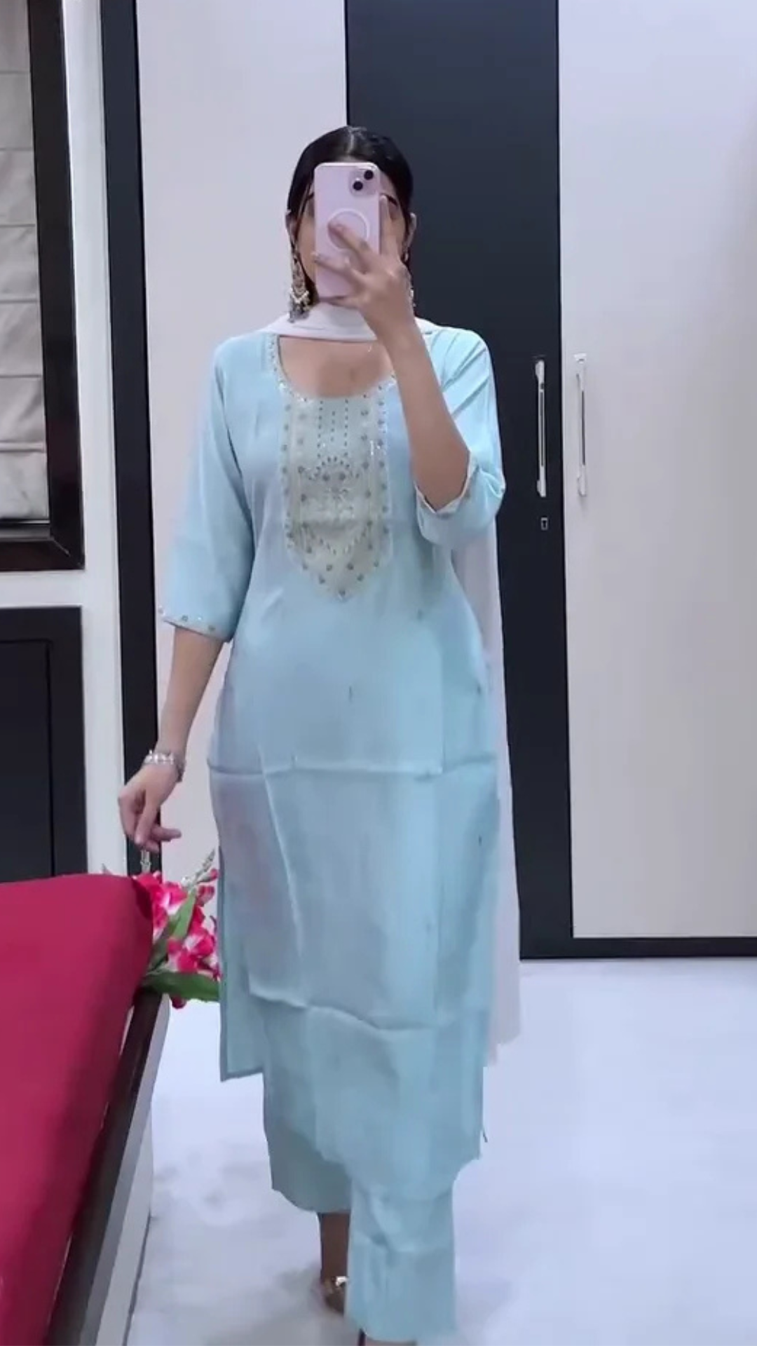 Graceful Grey Embroidered Kurta Set with Dupatta – Timeless Ethnic Elegance - Image 2